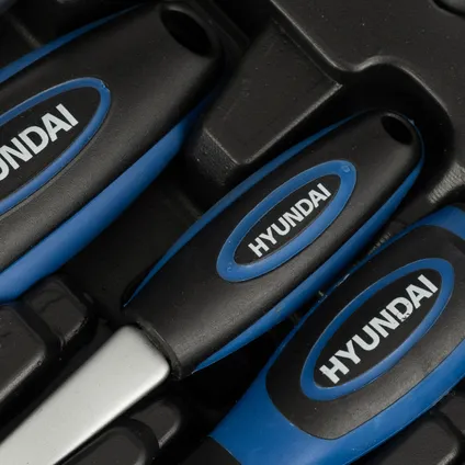 Hyundai Jeu de 94 outils  5