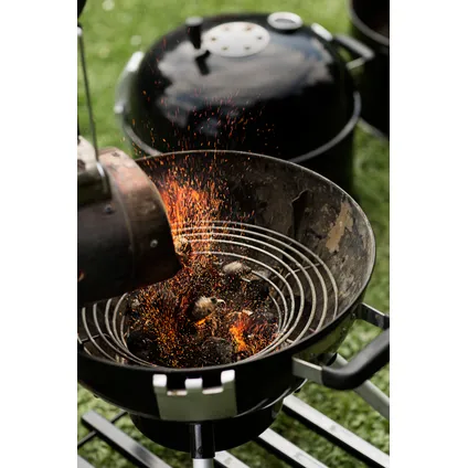 Barbecue au charbon de bois Rösle Smoker F50-S No.1 69x38x136cm 13