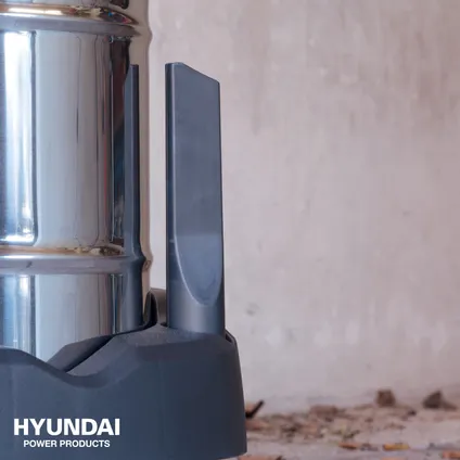 Aspirateur eau et poussière Hyundai 2000W avec prise électrique 10