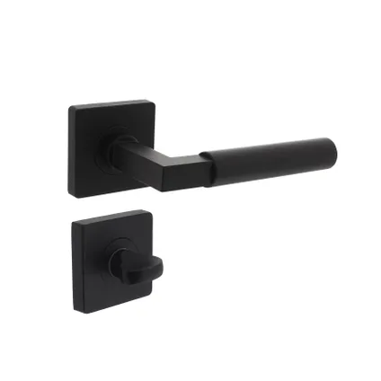 Intersteel deurklink op vierkante rozet Bau-Stil met nokken 55x55x10 mm en WC8 mm zwart