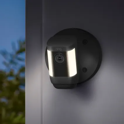 Ring beveiligingscamera Spotlight Cam Pro - bedraad - 1080p HD-video - zwart 2