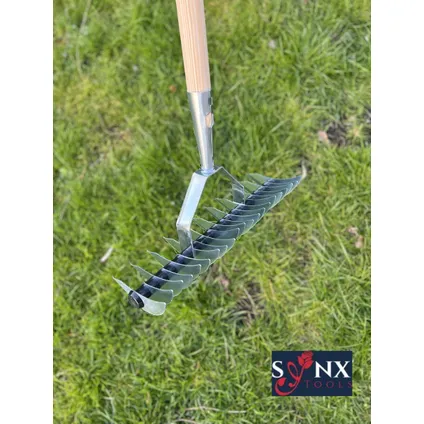 Synx Tools Râteau verticutting galvanisé - Avec manche 150cm 4