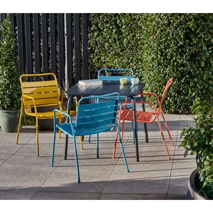 Chaise de jardin Central Park Lily acier empilable bleu océan 3