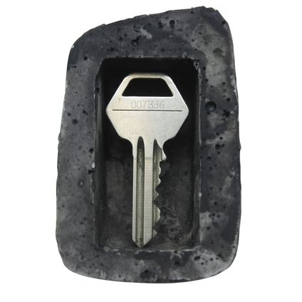 Nepsteen - verstopplaats - voor sleutels - buiten - kunststof