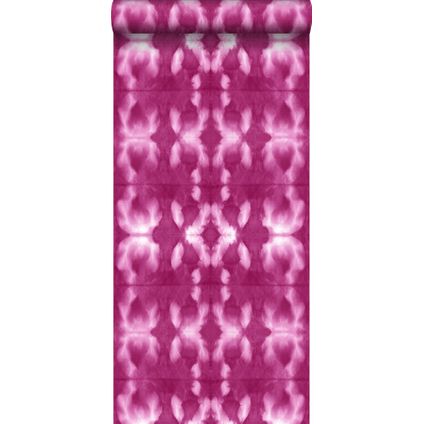 ESTAhome behang tie-dye shibori motief intens fuchsia roze - 53 cm x 10,05 m - 148684