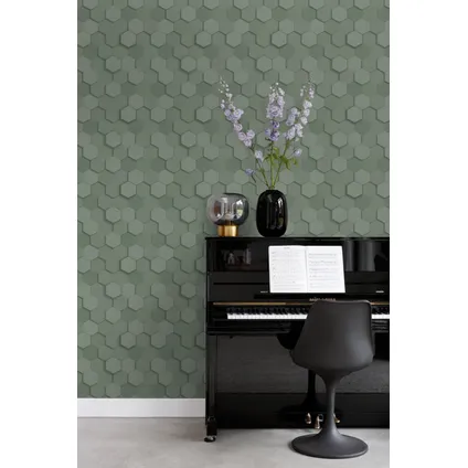 Origin Wallcoverings eco-texture vliesbehangpapier 3d hexagon motief vergrijsd groen 5