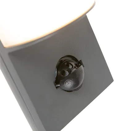 QAZQA Moderne buitenwandlamp donkergrijs met bewegingssensor - Harry 5