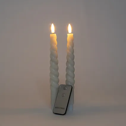 Anna Collection LED swirl dinerkaarsen - 2x st - ivoor/creme - 23 cm 3