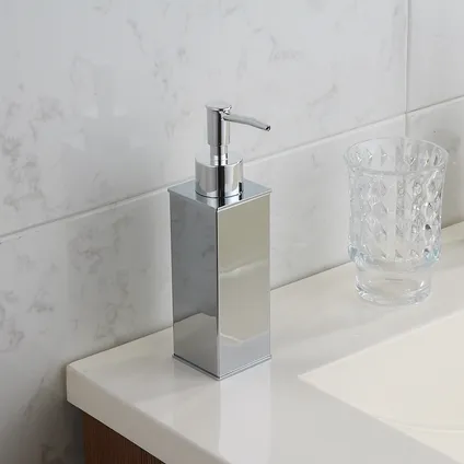 VDN Stainless Pompe à savon - Distributeur de savon - Pompe à savon sur pied - Chrome - Carrée - Acier inoxydable 2