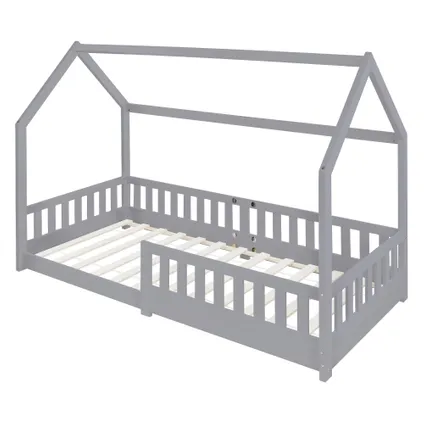 Lit pour enfants gris clair en bois avec toit et protection antichute 200x90 cm 4