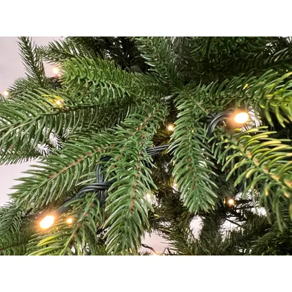 Luxe Kerstboom Excellent Trees® LED Falun Green 180 cm met 270 Lampen 4