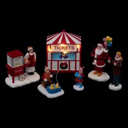 Feeric lights and christmas kerstdorp - kermis figuurtjes 2