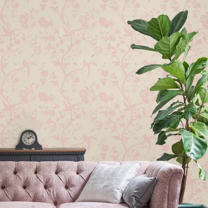 Laura Ashley Vliesbehang | Oriental Garden Pearlescent Chalk Pink | Roze| Bloemen & Vogels |