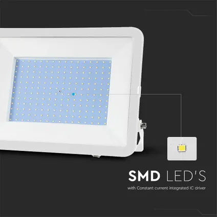 Projecteurs à LED blanches V-TAC VT-44200-W - Samsung - IP65 - 200W - 17540 Lumens - 6500K - 5 ans 5