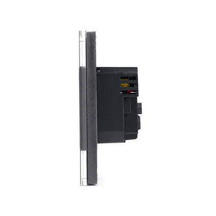 SmartinHuis - Tweevoudig stopcontact met USB A + A - Zwart 2