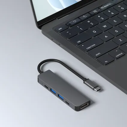 Rolio USB C Hub - 4K HDMI - USB 3.0 - USB-C 8