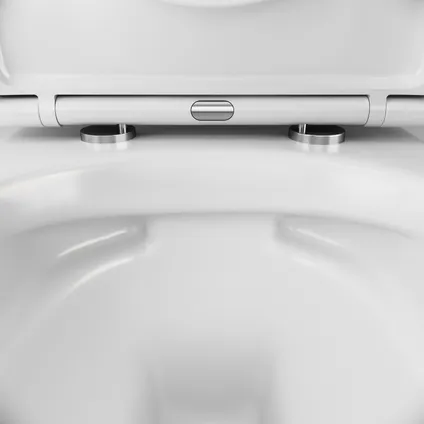 WC suspendu FlashClean sans rebord avec couvercle de siège Softclosing 4