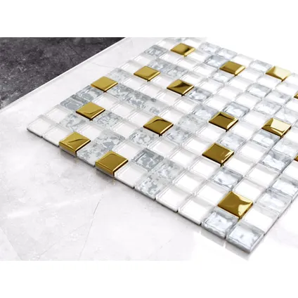 Feuille de mosaïque sur filet Ilcom Frozen Gold 30 x 30cm - en verre trempé pour salle de bain ou cuisine 2