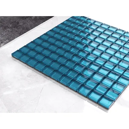 Feuille de mosaïque sur filet Ilcom Blue metal 30 x 30cm - en verre trempé pour salle de bain ou cuisine 2