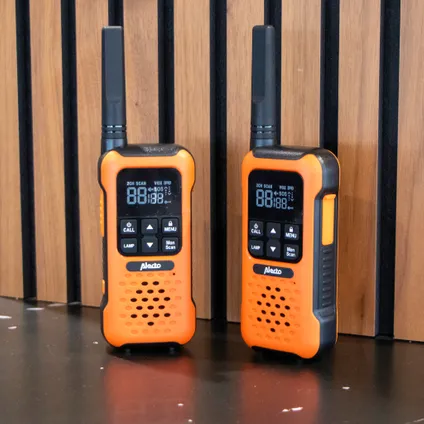 Alecto FR300OE - Robuuste walkie talkie, tot 10 kilometer bereik, oranje/zwart 7