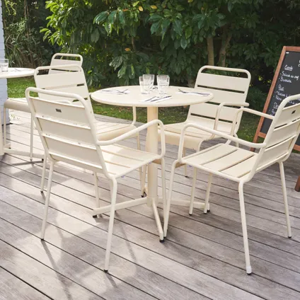 Ensemble table de jardin et 4 fauteuils métal Oviala Palavas ivoire 3