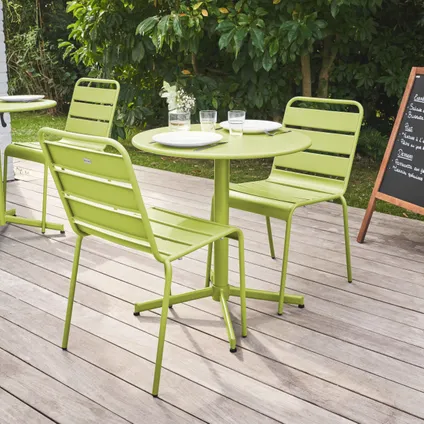 Oviala Palavas Set van een ronde tuin tafel en 2 groene metalen stoelen 3