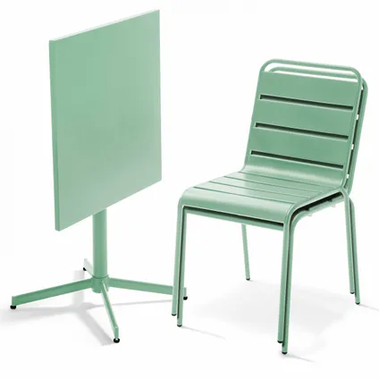 Oviala Set van een vierkante tuin tafel en 2 metalen stoelen in salie groen 2