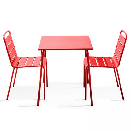 Oviala Palavas Set van een vierkante tuin tafel en 2 rode stalen stoelen
