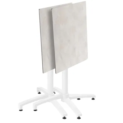 Oviala Set tuintafel met grijs betonnen laminaat en 2 klei stoelen 3