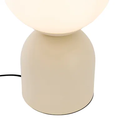QAZQA Lampe de table hôtel chic beige avec verre opale - Pallon Trend 3