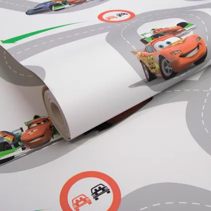 Disney papierbehang Cars Racetrack grijs 3