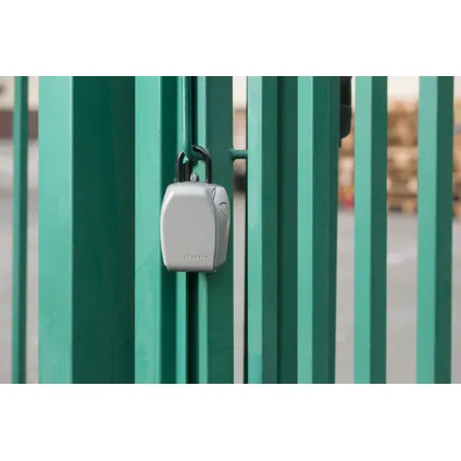 Master Lock grote sleutelkluis Select Access met beugel 2