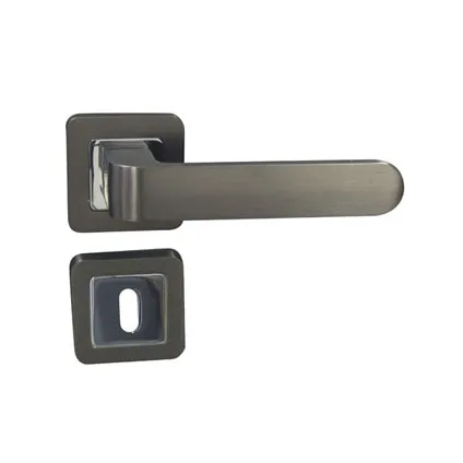 Bertomani deurklinken met rozetten en sleutelplaten 81 mm -2 stuks