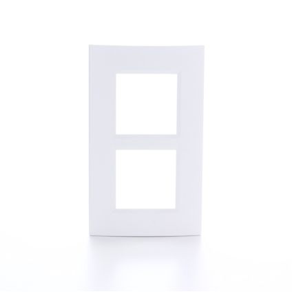 Plaque de recouvrement LeGrand BTicino LivingLight 2x2 modules 57mm blanc