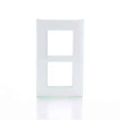 Plaque de recouvrement BTicino 2x2 modules 57mm Livinglight Aqua blanc