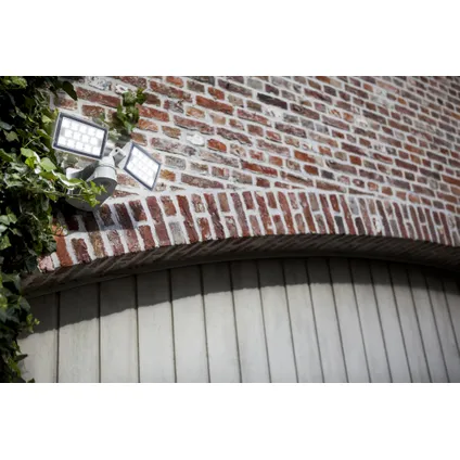 Projecteur Lutec Peri LED extérieur + détecteur de mouvements blanc 2x16W 2