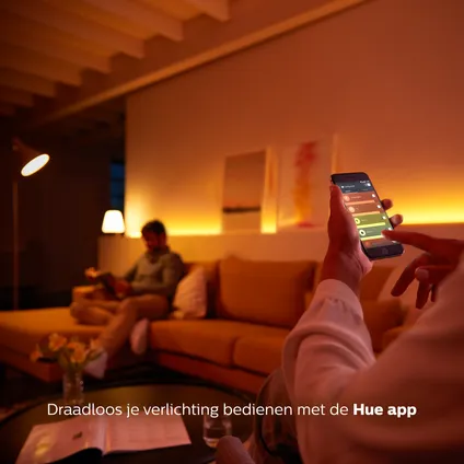 Philips Hue lamp flame wit Ambiance E14 5