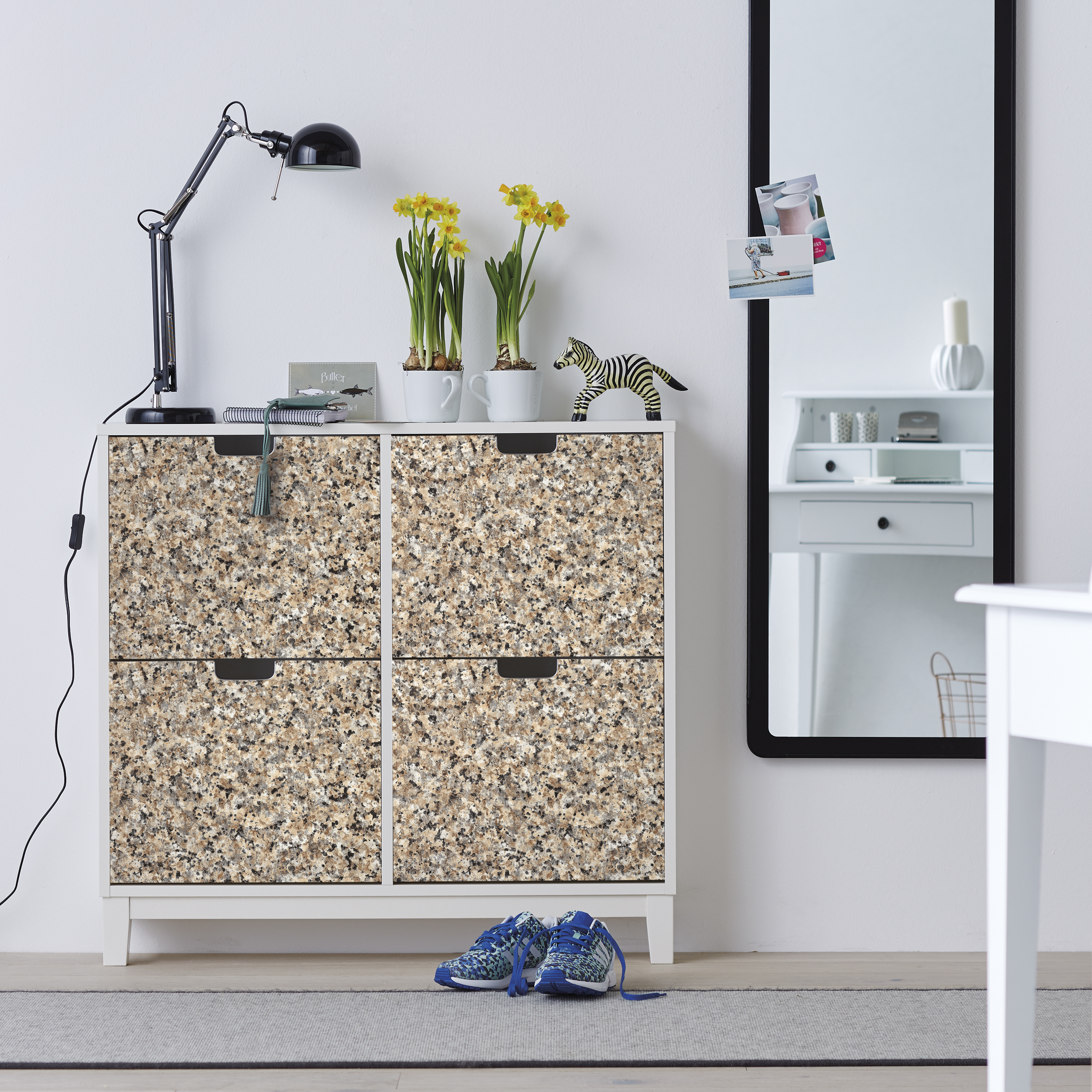 Buitenshuis Aap Vooroordeel Transform zelfklevende decoratiefolie Grind tile beige 67,5x200cm
