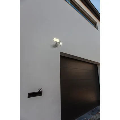 Projecteur Lutec Arc LED extérieur + détecteur de mouvement blanc 19W 3