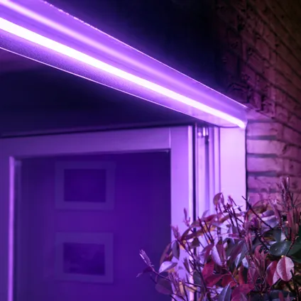 Philips Hue Outdoor LightStrip Outdoor White and Color Ambiance 5M 8